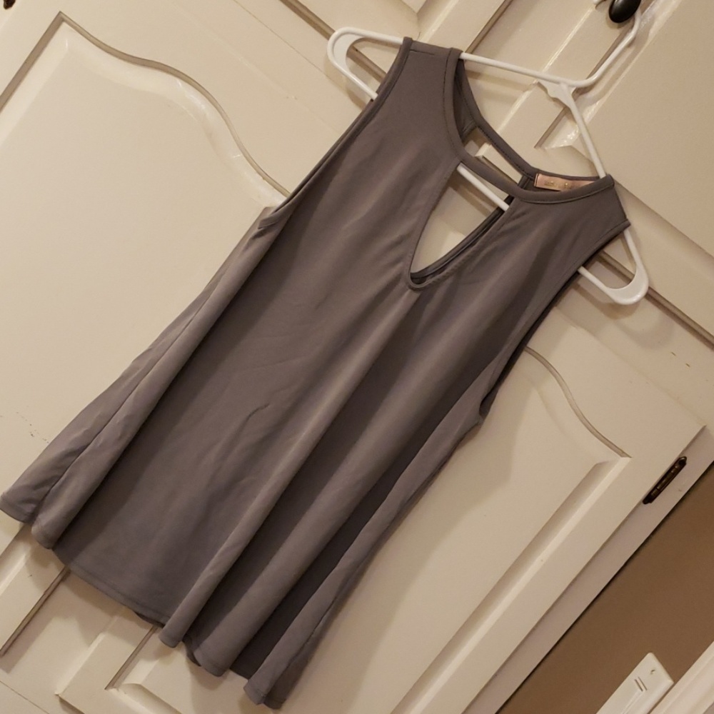 Boutique tank